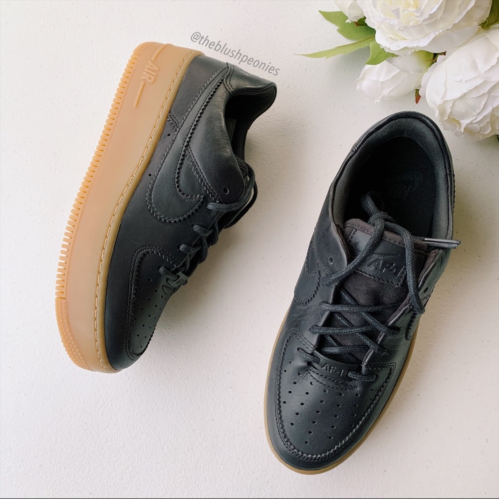 Nike Air Force 1 Sage Low LX NWT - Picture 11 of 16